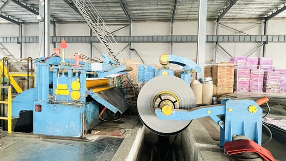 Máquina que raja en frío 2200m m Wilder Metal Slitter de la hoja de acero