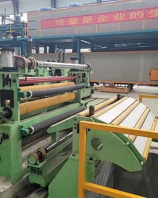 Precisión de alta velocidad de la hoja de acero 0-100m/min que raja la línea garantía de 1 año