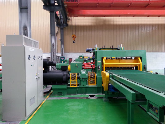 Corte de hoja de metal a la línea de la longitud para el corte longitudinal para el grueso 0.3-3m m, bobina máxima 15T por control del PLC