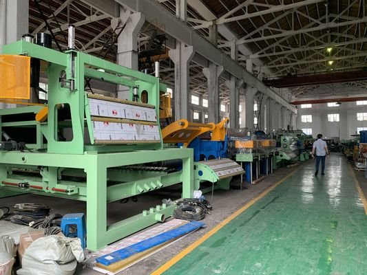 Máquina cortadora de bobinas de metal de 1300 mm y 80 m/min para láminas de acero al carbono
