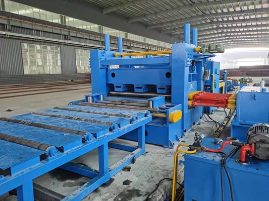 3 corte de la bobina de las fases 1000m m a la línea de la longitud con el sistema hydráulico